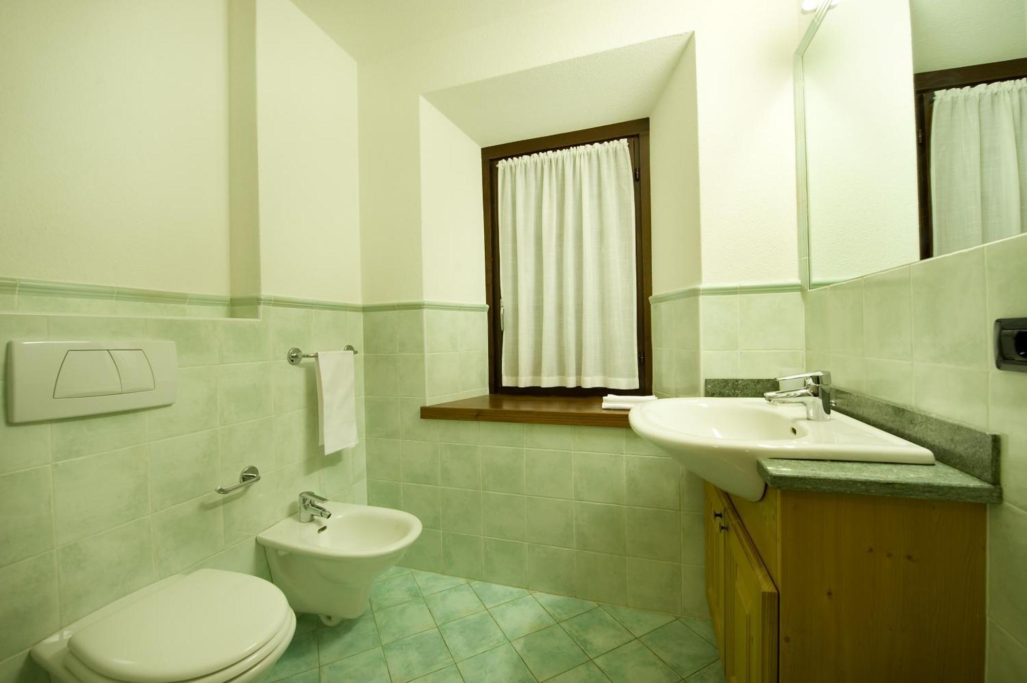 Residence Deborah Madesimo Pokoj fotografie
